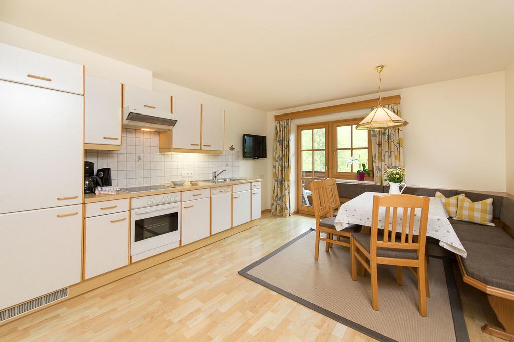 Pension Appartements Alpenblick Maria Alm am Steinernen Meer Eksteriør billede